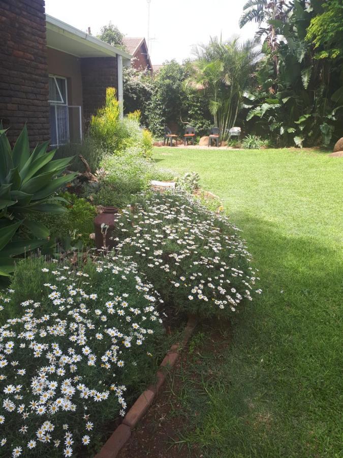 Stew S Room Polokwane Extérieur photo